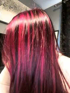 How To Dye Skunk Stripe, Alt Hair Highlights, Chunky Highlights Pink And Black, Pink Hair Black Highlights, Pink And Black Skunk Hair, Hot Pink Chunky Highlights, Peek A Boo Hair Dye, Colored Chunky Highlights, Skunk Hair Pink