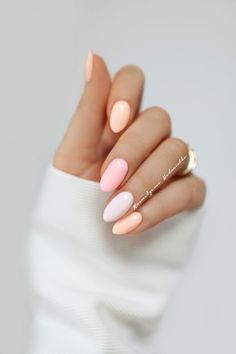 Light Pink Nail Designs, Peach Nails, Light Pink Nails, Pink Nail Designs, Pastel Nails, Beautiful Nail Designs, Yellow Nails, Orange Nails, Salon Design