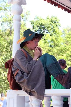 Fear Pose Reference, Snufkin Cosplay, Poses Reference Photo, Pose Anatomy, Anatomy Poses, Human Reference, Body Reference Poses, Figure Poses