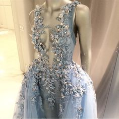 Design Clothes, Beauty Dress, Clothes Ideas, Gorgeous Gowns, Quinceanera Dresses, Beautiful Gowns, Fancy Dresses, Dream Dress, Blue Dress