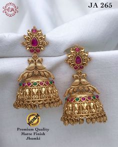 Wedding Jewellery Designs, Jhumka Designs, Bridal Jewellery Earrings, Gold Jhumka Earrings, Gold Jewels Design, Crystal Bead Jewelry, New Gold Jewellery Designs, Gold Earrings Models