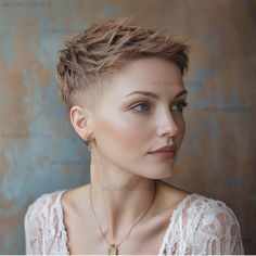 Pixie Undercut Hairstyles Round Faces, Shaved Pixie Haircut For Round Faces, Pixie Brown Hair, Ultra Short Pixie Haircut, Buzzcut Women Aesthetic, Pixie Undercut Hairstyles, Very Short Pixie Haircut, Soft Butch, Very Short Pixie