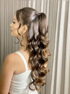 Graduation Hairstyles For Long Hair, Ash Blonde Hair Balayage, Hair Styles Short Hair, Styles Short Hair, Curly Hair Accessories, Hair Styles Short, Pageant Hair, Guest Hair