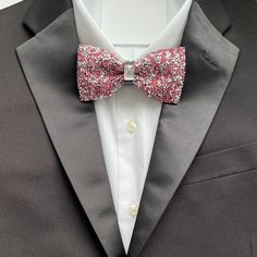 Add bling to your outfit with this beautiful pre-tied and adjustable double-deck (tiered) bow tie.  Rhinestone crystal beaded bow tie that can be adjustable for necksizes from 13 inches through 20 inches wide.  Bow dimensions 2.5 inches by 4.5 inches. Beaded Bow Tie, Bow Tie Groom, Tuxedo Bow Tie, Mens Bowtie, Groom Bowtie, Pink Weddings, Tuxedo Accessories, Beaded Bow, Groomsmen Bowtie