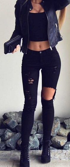 Cheap Crop Tops, Teen Crop Tops, Party Outfit College, Casual Party Outfit, Trendy Skirts, Wear Crop Top