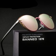 Luxury Round Modern Sunglasses  #womenfashionguide #sexyyogapant #yogapant #womeninstyle #womenluxuryitems #luxurywomen #womenfashionshoes #womenswear #womenstuff #womenfashionwear #womenfashion #womenwholift #womenstyle https://mavigadget.com/products/luxury-round-modern-sunglasses Sunglasses For Your Face Shape, High Fashion Accessories, Sunglasses Women Oversized, Modern Sunglasses, Aviator Sunglasses Mens, Retro Brand, Sunglasses Fashion, Vintage Eyewear, Stylish Sunglasses