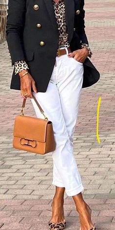 Black Blazer White Pants Outfit, White Pants Outfit, Stylish Outfits For Women Over 50, Classic Style Outfits, Over 60 Fashion, 60 Fashion, Casual Work Outfits, Fashion Over 50, Classic Outfits