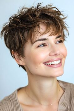 33 Gorgeous Pixie Haircuts for 2024 - The Hairstyle Edit Easy Care Hairstyles, Choppy Haircuts, Messy Short Hair, Haircut Inspiration, Pixie Haircuts, Short Pixie Haircuts, Short Hair Haircuts, Short Wigs