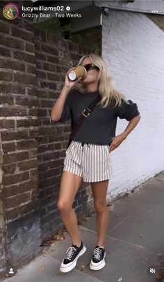 Summer Holiday Outfits, Mum Fashion, Outfits Verano, Lookbook Outfits, Spring Summer Outfits, Cute Casual Outfits, Holiday Outfits, Outfit Inspirationen, Spring Summer Fashion