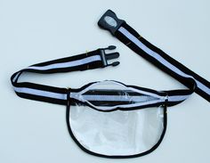 a fanny bag with two straps attached to it