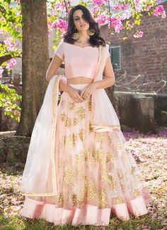 Light Pink and Gold Embroidered Net Lehenga features a dhupioni silk blouse, net lehenga with santoon inner and net dupatta. Embroidery work is completed with zari and stone embellishments. Simple Indian Dress, Matching Bridesmaids Dresses, Maroon Bridesmaid Dresses, Indian Bridesmaid Dresses, Indian Bridesmaids, Red Bridal Dress, Bridesmaid Saree, Indian Bridal Lehenga, Purple Bridesmaid Dresses