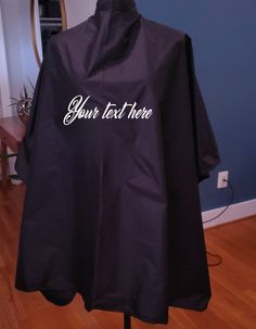 We help you provide maximum customer satisfaction with our high quality salon capes that are incredibly lightweight, completely water resistant or impermeable to chlorine or any chemicals you or your clients are exposed to in your day to day salon life. Lightweight Waterproof Utility Lighweight  Fabric  Add your personalization  For Custom or Bulk, please message me. Personalization Details: Text: (put custom logo if your using a logo) Preview of cape sent to buyer for approval. Salon Life, Barber Cape, Costume Capes, Long Cape, Logo Beauty, Beauty Logo, Custom Logo, Costume Accessories, Customer Satisfaction