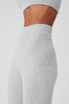 These pants go beyond lounge—they’re next-level luxurious. Done in a waffle knit texture and crafted from the softest, snuggliest cashmere you’ve ever felt, these are the kind of pants you’ll never want to take off. The laid-back fit pairs drapey wide-legs with a high-rise ribbed waistband, for a cozy-chic silhouette that looks even better with the Cashmere Plush Waffle Cropped Long Sleeve. Chemistry Basics, Dream Wishlist, Outfits Athletic, Cashmere Pants, College Fits, Vanilla Girl, Knit Texture, Alo Yoga Pants, Fire Fits