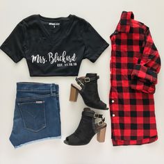 Order your custom Mrs.EST shirt and follow our t-shirt styling on Instagram @sassysashsashes & @mrs.est today! T Shirt Styling, Shirt Styling, Must Have Items, Women's Plaid Shirt, Bridal Party, Must Haves, Handmade Gift, Trending Outfits, Unique Jewelry