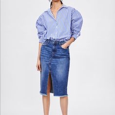 Worn Once .. Like Brand New Lol Denim Midi Skirt Outfit, Jean Skirt Outfits, Skirt Diy, Looks Jeans, Style Casual Chic, Midi Skirt Outfit, Denim Skirt Outfits, Pencil Skirt Outfits, Functional Style