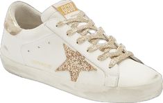 Gold Low-top Sneakers With Glitter Accents, Leather Sneakers With Glitter Accents For Streetwear, Womens Shoe, Top Sneakers Women, Golden Glitter, Super Star, Trendy Sneakers, Golden Goose, Low Top