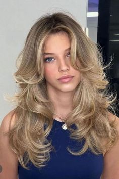 Layered Blonde Haircut, Blowout Haircut, Coco Hair, Character Customization, Butterfly Haircut, Balayage Blond, Prom Inspo, Hair Inspiration Long