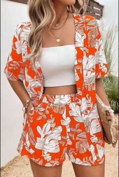 Hawian Themed Outfits, Tropical Print Outfit, 2piece Outfits, Summer Fashion Dresses, Classy Casual Outfits, Chic Outfit, Themed Outfits, Kimono Fashion, Two Piece Outfit