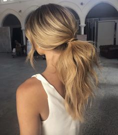 Mid Length Blonde, Wedding Hair Trends, Medium Blonde Hair, Blonde Ponytail, Wedding Guest Hairstyles, Midlength Haircuts, Hair Appointment, Mid Length Hair, Boho Hairstyles