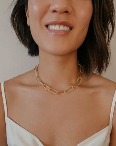 Elevate your style with our Chunky Paperclip Necklace. Its unique design features alternating smooth links and mesh links, adding a touch of versatility and sophistication. With a length of 16.5 inches plus a 2-inch extension, it's the perfect accessory to complement any neckline. Details: Metals: 14kt 1-Micron Gold-Plated on Sterling Silver Base Length: Adjustable 16.5-18.5in Chic Jewelry With Solid Chain Link Construction, Modern Link Chain Necklace For Party, Modern Chain Link Necklace For Party, Chic Paperclip Chain Jewelry For Party, Chic Party Jewelry With Paperclip Chain, Modern Metal Chain Necklace With Chunky Chain, Modern Chunky Chain Toggle Necklace, Chic Chain Link Metal Choker, Chic Gold Chain Link Choker