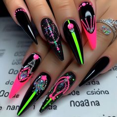 Don't forget to follow my profile :) Light Pink Nails Ideas, Nail Inspo Light Pink, Pink Nails Ideas, Nails Latina, Bad And Boujee Nails, Boujee Nails, Latina Nails, Galaxy Nail, Galaxy Nail Art