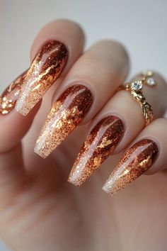 Fall Nail Designs Coffin Shape, Fall Foil Nail Designs, Fall Nail Designs Autumn, Trendy Fall Nail Designs, Copper Nails Designs, Copper Nails, Nail Art Techniques, Fall Acrylic Nails, Thanksgiving Nails