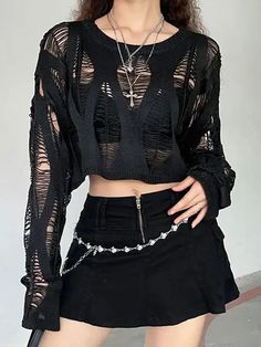 Gothic Black Sweater Crop Top Design, Gothic Mode, Gothic Chic, Crop Pullover, Streetwear Tops, Loose Outfit, Long Sleeve Knit Tops, Tees For Women, Solid Clothes