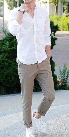 Beach Outfit Men, Mens Summer Outfits, Wedding Outfit Men, Mens Casual Outfits Summer, Men Fashion Casual Shirts, Casual Chinos, Smart Casual Style, Smart Casual Men