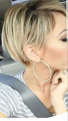 Pixie Bob Hairstyles 2018, Long Pixie Cuts, Cool Short Hairstyles, Balayage Blonde