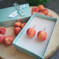 Kidcore Jewelry, Earrings Kids, Earrings Food, Weird Funny, Peach Earrings, Peach Fruit, Quirky Earrings, Food Earrings, Fruit Earrings