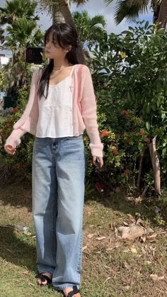 Korean Fashion Outfits Summer, Asian Cardigan Outfit, Soft Summer Korean Outfits, Spring Outfits For Japan, Modest Casual Outfits Jeans, Igari Outfits Ideas, Summer Ootd Korean, Baggy Coquette Outfit, Korean Summer Fits