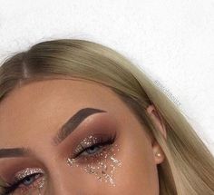 Coachella Make-up, Music Festival Makeup, Coachella Makeup, Halloweenský Makeup, Rave Makeup, Glitter Eye Makeup, Beautiful Eye Makeup