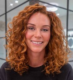 Shoulder Length Hair Curly Natural, Haircuts For Curly Red Hair, Shoulder Curly Haircuts For Women, Fall 2023 Hair Trends Haircuts Medium Curly, 2b Shoulder Length Hair With Layers, Should Length Curly Hair, Medium Thick Curly Haircuts, Permed Haircuts For Women, Mid Length Hair Curly Styles