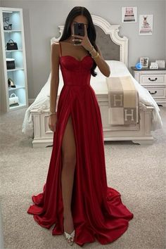 Prom Dress With Split, Prom Dress Inspo, Prom Dresses Elegant, Dress With Split, Red Stain, Party Kleidung