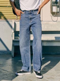 Straight Cut Jeans Outfit, Blue Denim Jeans Outfit, Blue Jeans Outfit Men, Straight Jeans Outfit, Denim Jeans Outfit, Straight Leg Jeans Outfits, Jeans Outfit Men, Jeans Outfit Fall, Blue Jean Outfits