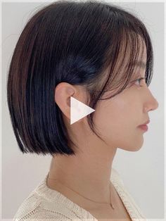 3 Bold and Beautiful Short Hair Bangs Ideas Korean Curtain Bangs, Curtain Bangs On Short Hair, Bangs On Short Hair, Bangs Styles, Face Framing Curtain Bangs, How To Style Bangs, Beautiful Shorts, Haircuts For Long Hair