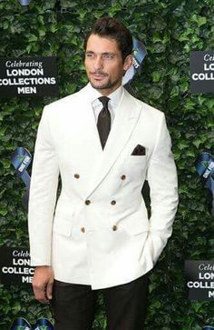 Double Breasted Suit Men, Ivory Suit, White Wedding Suit, Blazer Outfits Men, Slim Fit Suit Men, Suits Men Business, Classy Suits, Man Dressing Style, Wedding Outfit Men