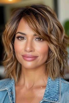 Don't miss out on saving this must-have tousled bob with side-swept bangs guide! Struggling to find that perfect, effortless look? Tap into this article for expert advice on achieving the chic tousled bob of your dreams. Hairstyles With Side Bangs Medium, Medium Length Choppy Bob, Wavy Short Hairstyles With Bangs, Haircut For High Cheekbones, Shoulder Length Wavy Bob With Bangs, Bob With Bangs Side Part, Wavy Bob Side Part, Short With Bangs Hairstyles, Layered Shaggy Bob Hairstyles