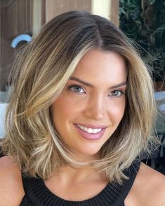 Textured Haircut, Awesome Hairstyles, Blonde Layers, Low Maintenance Haircut, Chin Length, 2023 Hair, Natural Wavy Hair, Low Maintenance Hair, Midlength Haircuts