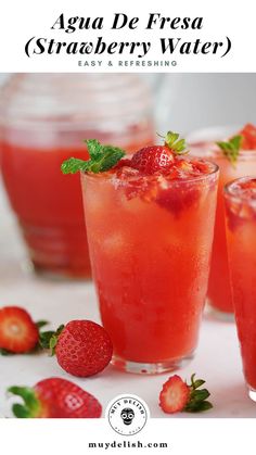 🍓😍🍹🌺 Agua de Fresa, or Strawberry Water, is a refreshing and healthy Mexican agua fresca that is easy to make and perfect for any occasion. Make this simple recipe with only 3 ingredients! 🙌✨🍓💦🌞 Agua Fresca Strawberry, Strawberry Agua Fresca Recipe, Strawberry Agua Fresca, Fresca Drinks, Fruit Tea Recipes, Strawberry Heaven, Strawberry Stuff, Strawberry Water