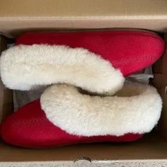 Lands' End | Shoes | Lands End Suede Slippers Womens Size 6 | Poshmark Red Round Toe Slippers For Winter, Red Round Toe Winter Slippers, Winter Red Round Toe Slippers, Red Round Toe Slippers For Indoor Use, Dog Slippers, Pom Pom Slippers, Cat Slippers, Slippers Womens, Moccasins Women