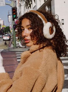 Faux fur ear muffs 100% polyester Ear Muffs Aesthetic, Ear Muffs Outfit, Cute Earmuffs, Accessories Ear, Baby Crop Top, Ear Muffs, Pink Formal Dresses, Online Shop Accessories, Current Fashion