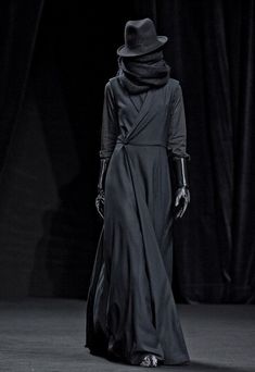 Dark. Incognito Incredible. Cat Walk, Dark Fashion, Looks Style, Black Is Beautiful, Back To Black, Costume Design