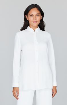 A classic shirt with a versatile mandarin collar. Finished with covered buttons and a simple bias finish. Clothes Palette, Mandarin Collar Shirt Women, Plain White Blouse, Chinese Collar Shirt, Mandarin Collar Blouse, Mandarin Collar Shirt, Chinese Collar, Romeo Juliet, Collar Blouse