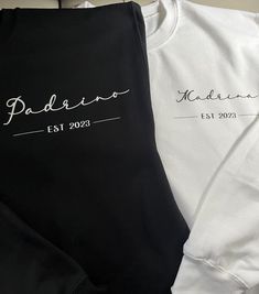 Hello Welcome to visit my gift shop 🤍                                                                                                                               Madrina or Padrino Sweatshirt or Hoodie you can personalize. Different colors and sizes available, prices may vary. Runs little bit big Customizable White Hoodie For Gift, Customizable White Hoodie As Gift, Personalized White Sweatshirt For Gift, White Letter Print Hoodie For Gift, Personalized Black Crew Neck Sweatshirt, Personalized White Casual Hoodie, Personalized Casual Sweatshirt Gift, Personalized Casual Sweatshirt For Gifts, Customizable Casual Sweatshirt For Gift