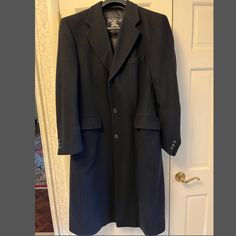 Only Worn A Few Times! In Perfect Condition. Hits Between Calf And Knee. Approx 4ft In Length. Dark Navy Blue. Vintage Burberry, Wool Overcoat, Burberry Jacket, Dark Navy Blue, Mens Coats, Vintage Men, Blue Black, Navy Blue, Mens Jackets