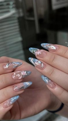 Silvermist Inspired Nails, Nail Art Designs Blue And White, Nail Inpos Ideas, Winter Nails Light Blue, Nails White And Blue, Navy Blue Nails Acrylic, Winter Themed Nails, Blue Floral Nails, Cute Blue Nails