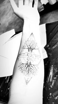 Tattoo of a tree and DNA strand Tree Of Life Ocean Tattoo, Fire And Earth Tattoo, All Connected Tattoo, Rooted Tattoo Ideas, We Are All Connected Tattoo, Mother Earth Tattoos, Dna Family Tattoo, Tree And Roots Tattoo, Tree Tattoo Thigh