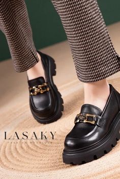 Lasaky - Premium Authentic Leather Loafers with Durable Soles in Classic Vintage Design Pork Skin, Dressing Style, Pig Skin, Classic Vintage, Leather Loafers, Leather Heels, Vintage Design, Vintage Designs, Heel Height