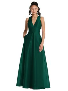 Plunging Neckline Pleated Skirt Maxi Dress with Pockets | The Dessy Group Forest Green Bridesmaid Dresses, Organdy Dress, Emerald Green Bridesmaid Dresses, Maxi Dress With Pockets, Perfect Bridesmaid Dress, Bridal Gowns Mermaid, Maid Of Honour Dresses, Modest Bridesmaid Dresses, Green Bridesmaid